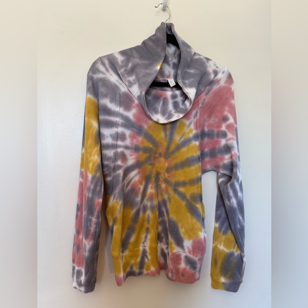Pilcro Angie Tie Dye Cowl Neck Long Sleeve Thermal in Size Small